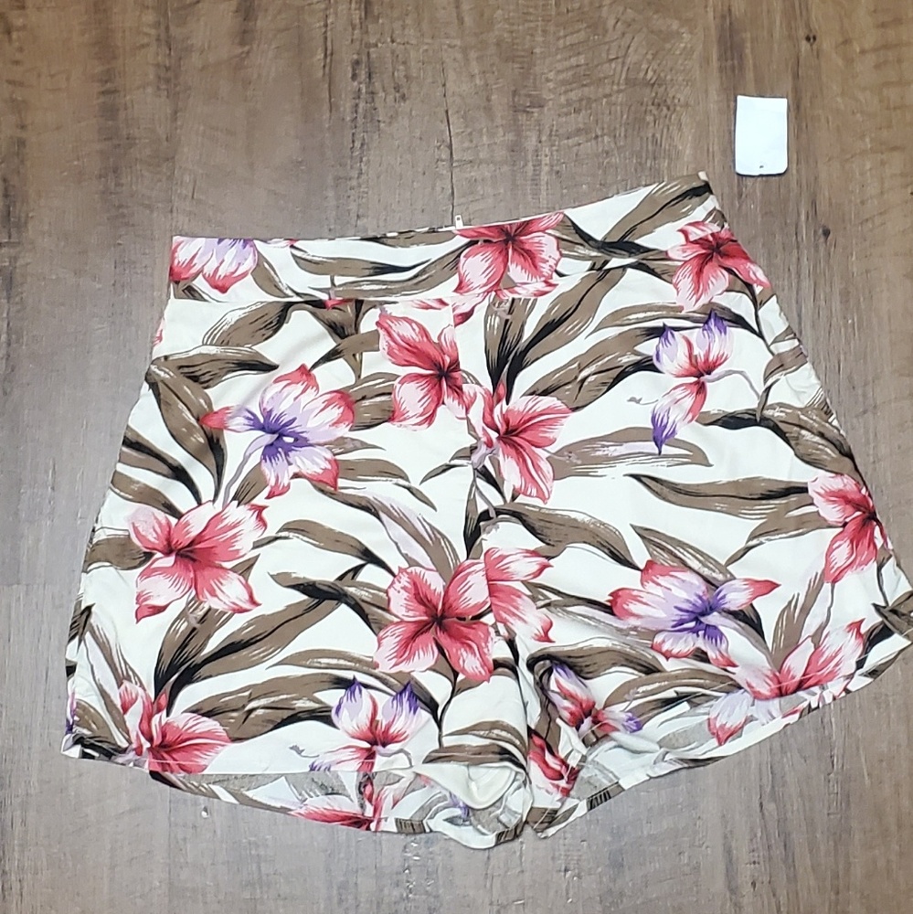 3 inch floral shorts